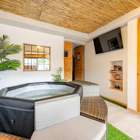 Apartment Nuit Romantique Avec Privatif *